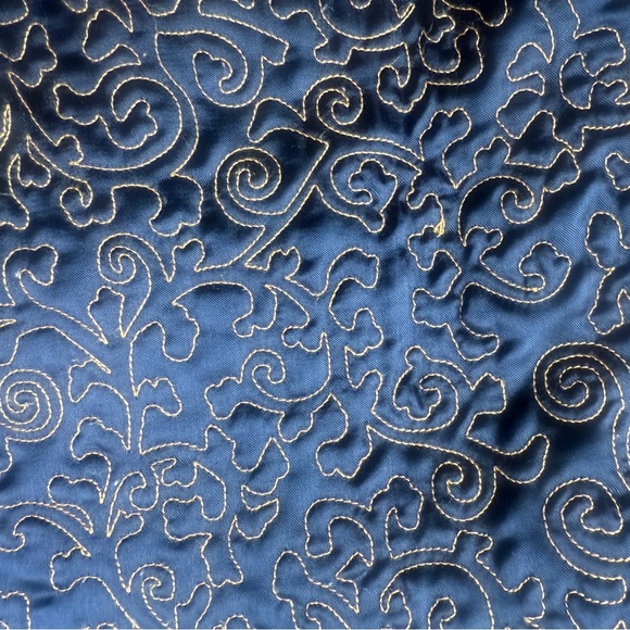 Vintage Jean Paul Women's Black Quilted Embroidered Black and Gold Jacket SZ 12 - Picture 13 of 16